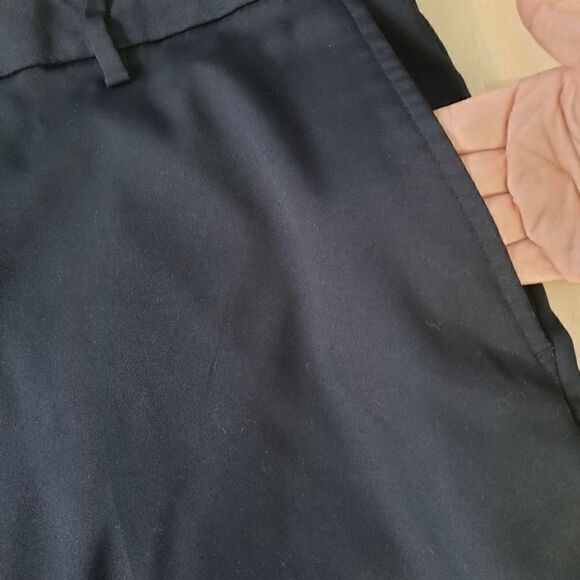 Greg Norman Men Black Solid Golf Shorts 42 Flat Front pockets - Picture 5 of 11